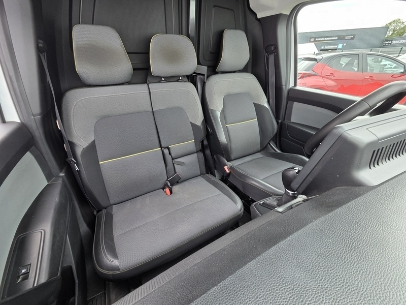 Photo 4 - Renault Kangoo Van