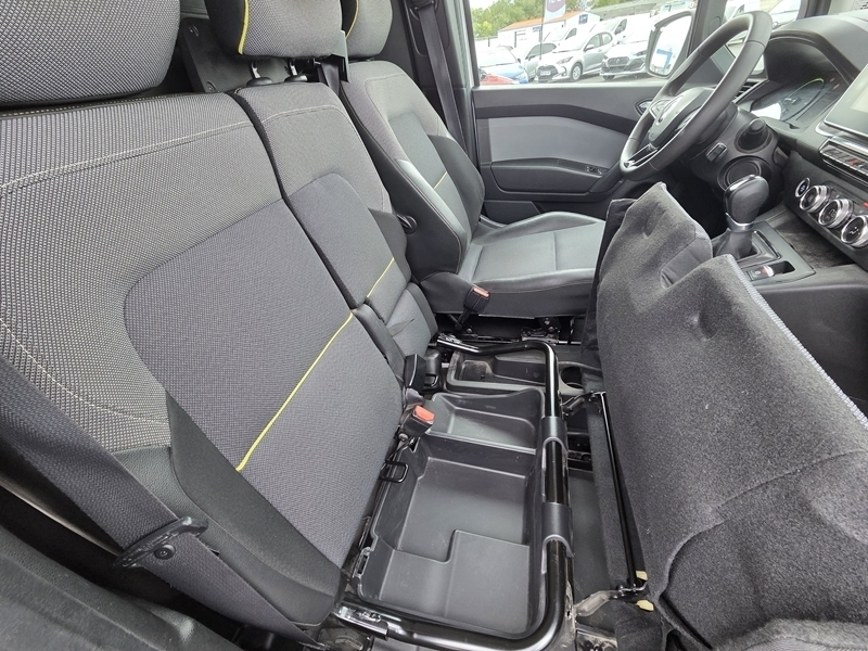 Photo 6 - Renault Kangoo Van