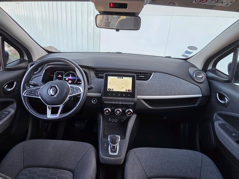 Photo 2 - Renault Zoe
