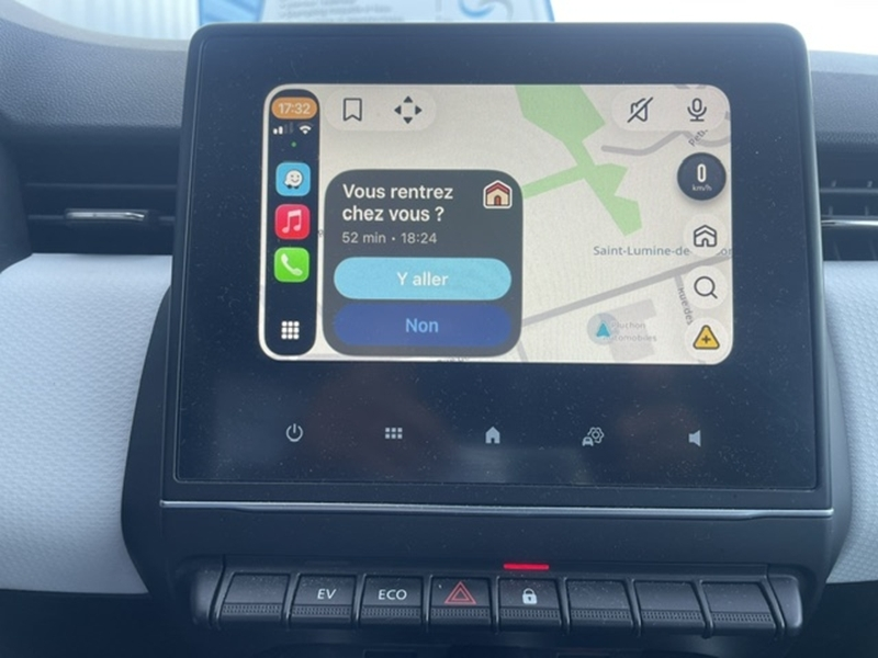 Photo 18 - Renault Clio V