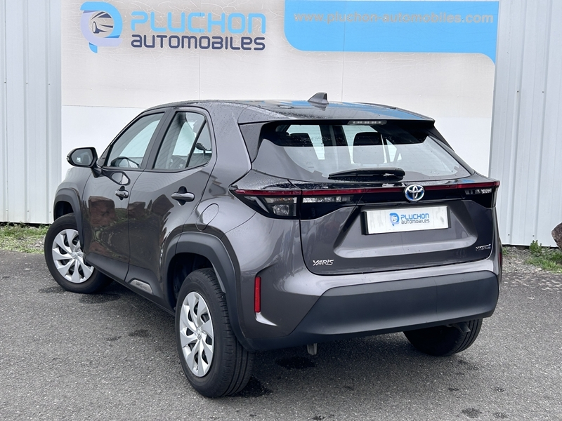 Photo 2 - Toyota Yaris Cross