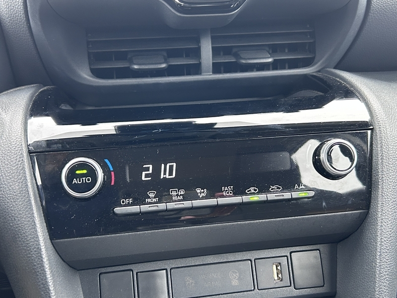 Photo 4 - Toyota Yaris Cross