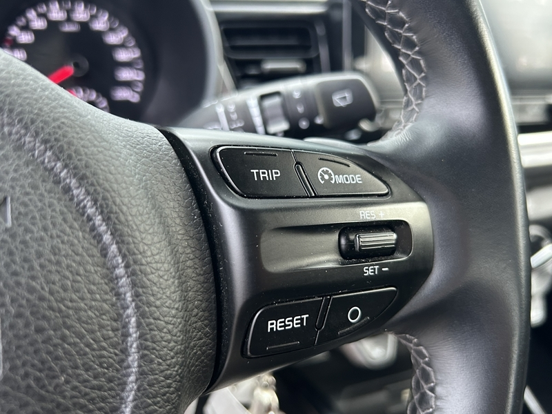 Photo 4 - Kia Rio