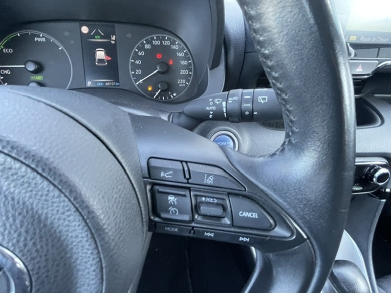Photo 8 - Toyota Yaris