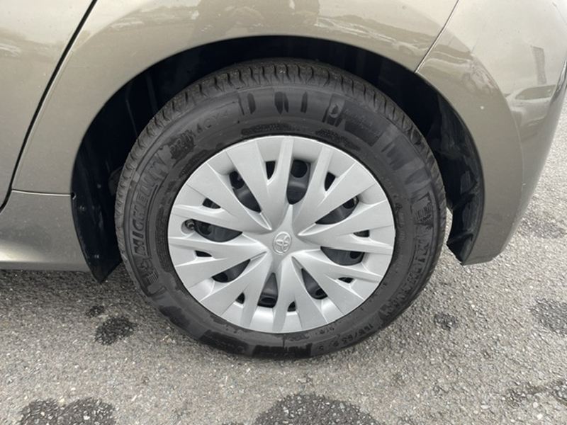 Photo 20 - Toyota Yaris