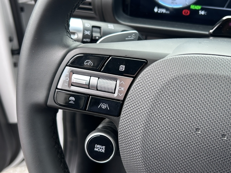 Photo 14 - Hyundai Inster