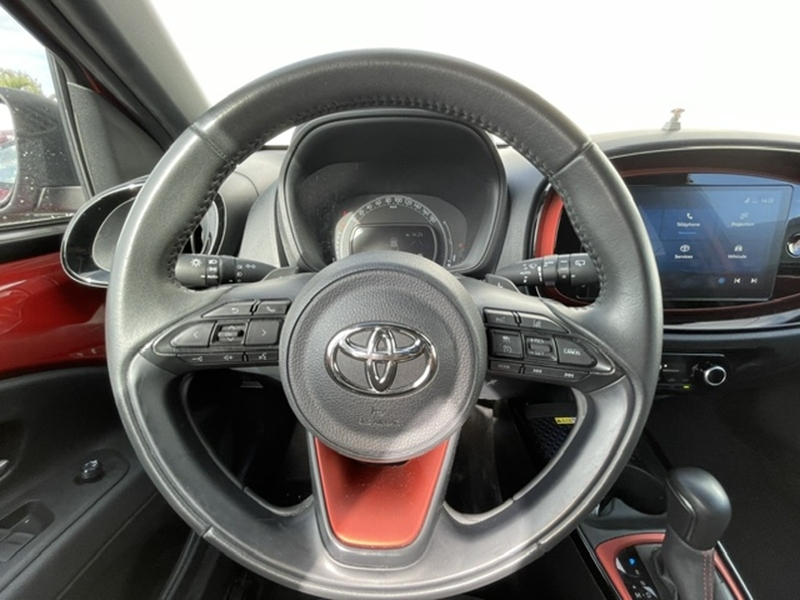 Photo 8 - Toyota Aygo X