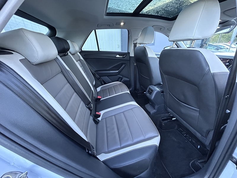 Photo 5 - Volkswagen T-Roc