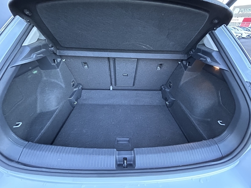 Photo 6 - Volkswagen T-Roc