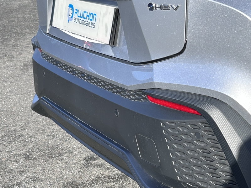 Photo 5 - Toyota C-HR