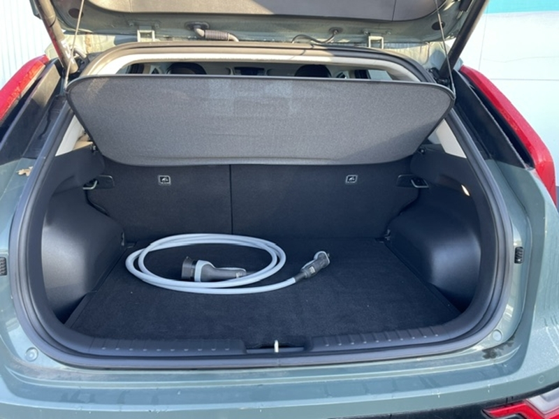 Photo 5 - Kia Niro