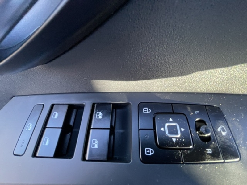 Photo 18 - Kia Niro