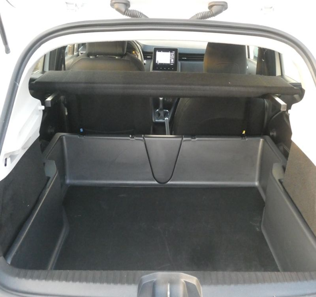 3 img-vehicule.jpgRenault
                            img-vehicule.jpgClio V Reversible