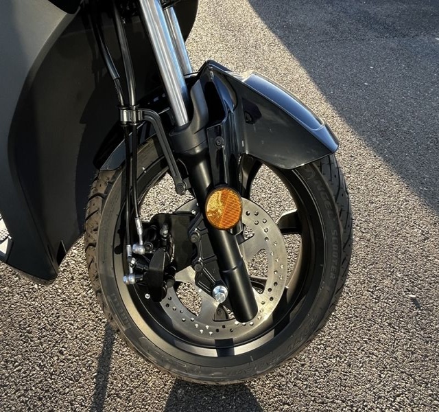 3 img-vehicule.jpgSilence
                            img-vehicule.jpgS01 125CM3