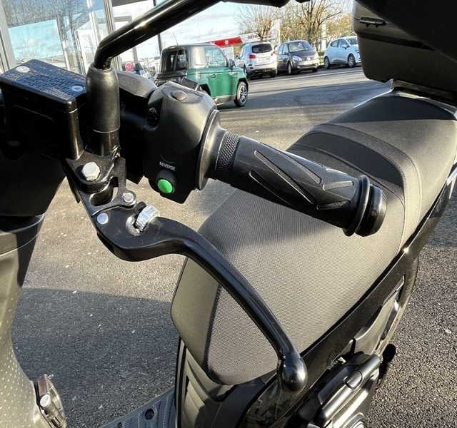 5 img-vehicule.jpgSilence
                            img-vehicule.jpgS01 125CM3