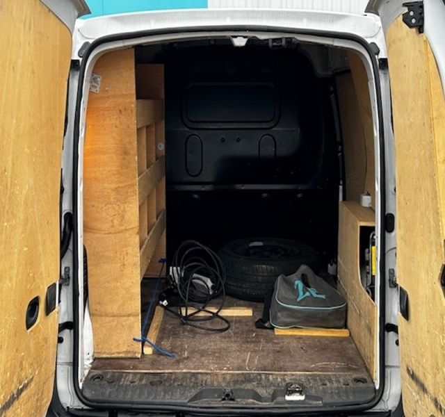 Renault
                Kangoo II Express
