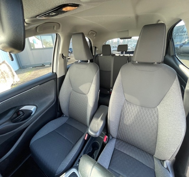 4 img-vehicule.jpgToyota
                            img-vehicule.jpgYaris