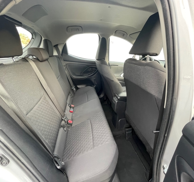 5 img-vehicule.jpgToyota
                            img-vehicule.jpgYaris
