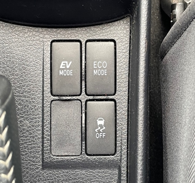 7 img-vehicule.jpgToyota
                            img-vehicule.jpgYaris