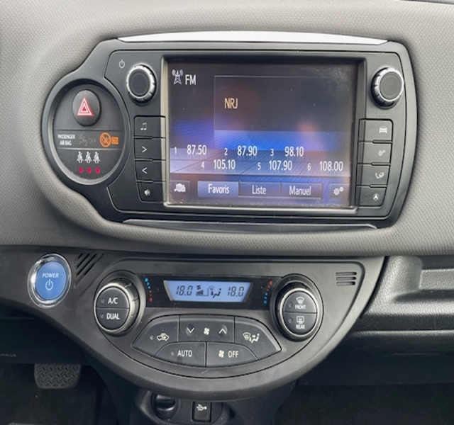 8 img-vehicule.jpgToyota
                            img-vehicule.jpgYaris