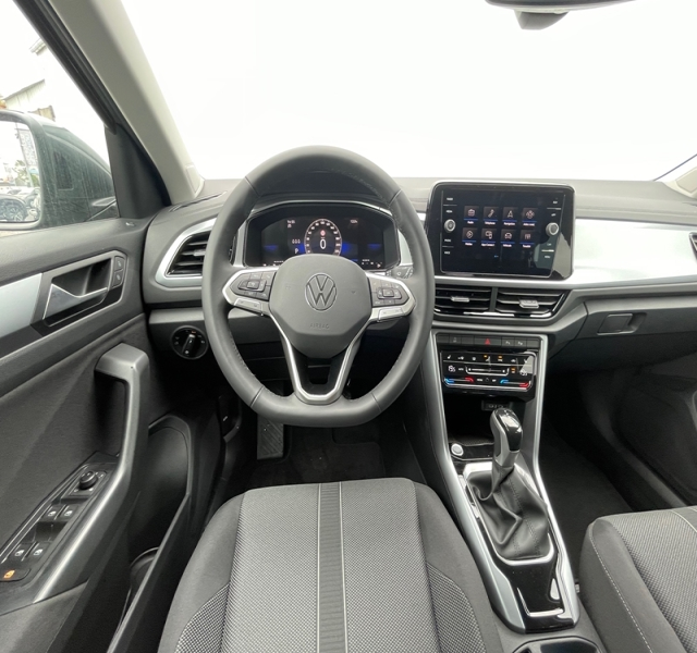 Volkswagen
                T-Roc