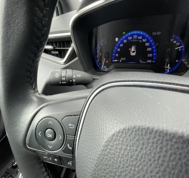 5 img-vehicule.jpgToyota
                            img-vehicule.jpgCorolla Touring Spt