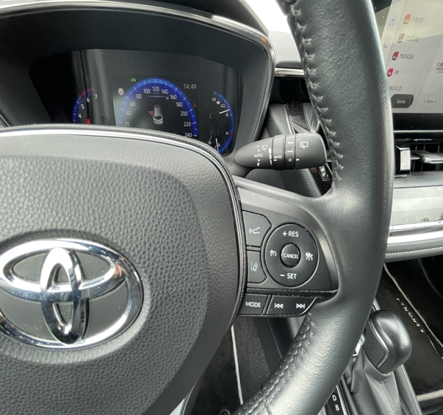6 img-vehicule.jpgToyota
                            img-vehicule.jpgCorolla Touring Spt