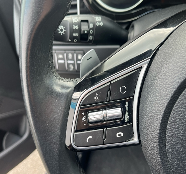 4 img-vehicule.jpgKia
                            img-vehicule.jpgXceed