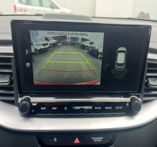 16 img-vehicule.jpgKia
                            img-vehicule.jpgXceed