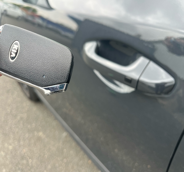 3 img-vehicule.jpgKia
                            img-vehicule.jpgXceed