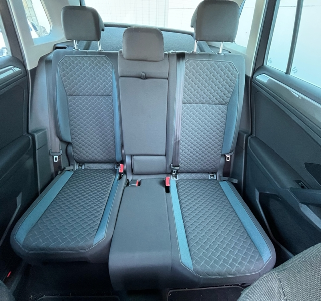 7 img-vehicule.jpgVolkswagen
                            img-vehicule.jpgTIGuan