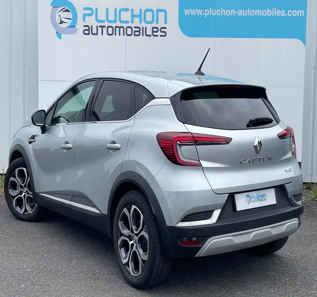 Renault
                Captur II