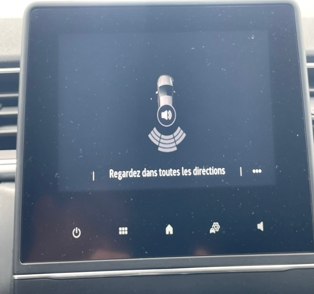 13 img-vehicule.jpgRenault
                            img-vehicule.jpgCaptur II