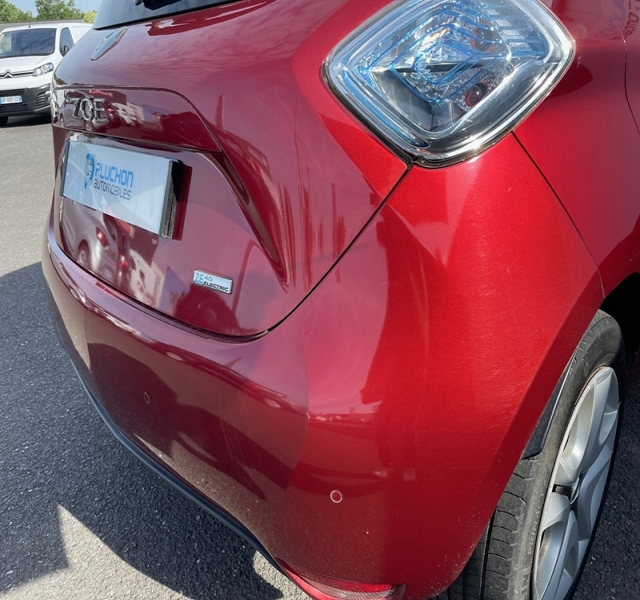 18 img-vehicule.jpgRenault
                            img-vehicule.jpgZoe