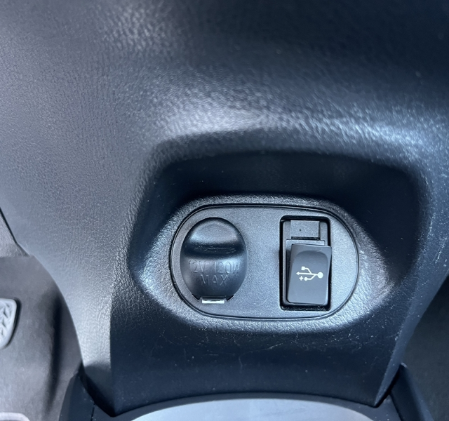 8 img-vehicule.jpgToyota
                            img-vehicule.jpgYaris