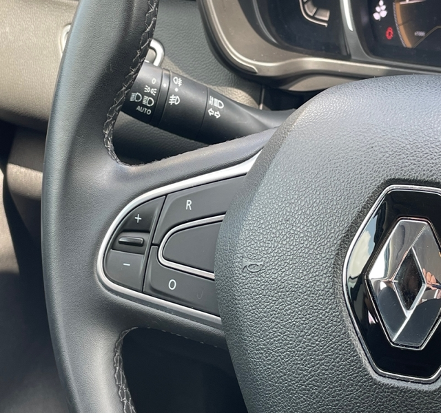8 img-vehicule.jpgRenault
                            img-vehicule.jpgKadjar