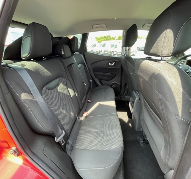 5 img-vehicule.jpgRenault
                            img-vehicule.jpgKadjar