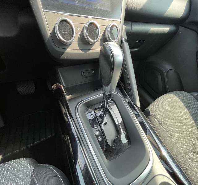 12 img-vehicule.jpgRenault
                            img-vehicule.jpgKadjar