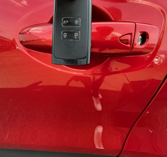 18 img-vehicule.jpgRenault
                            img-vehicule.jpgKadjar