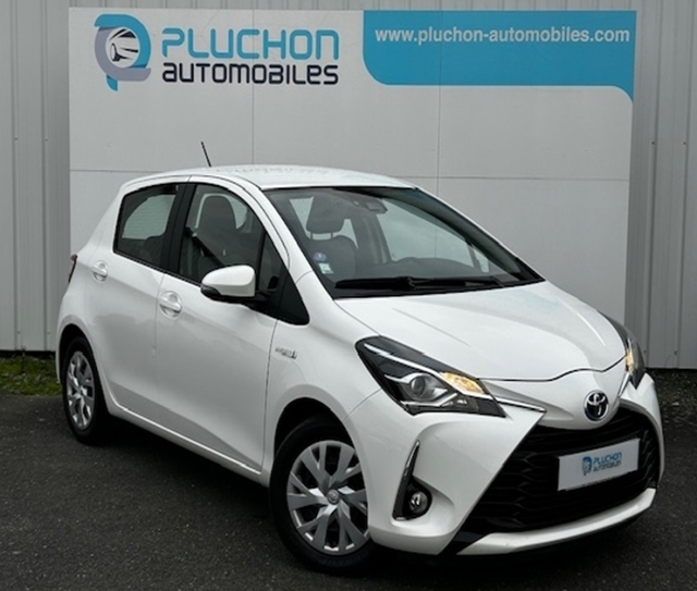 Toyota
                Yaris