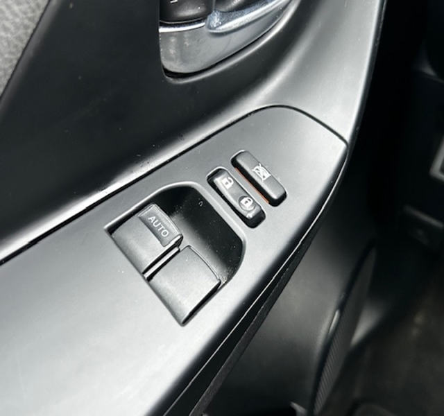 14 img-vehicule.jpgToyota
                            img-vehicule.jpgYaris
