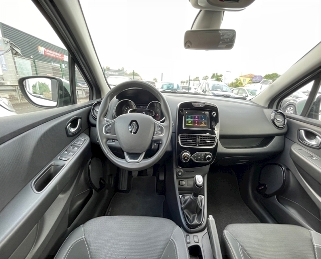 Renault
                Clio IV