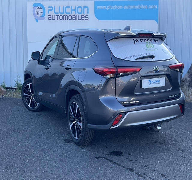 Toyota
                HIGhlander