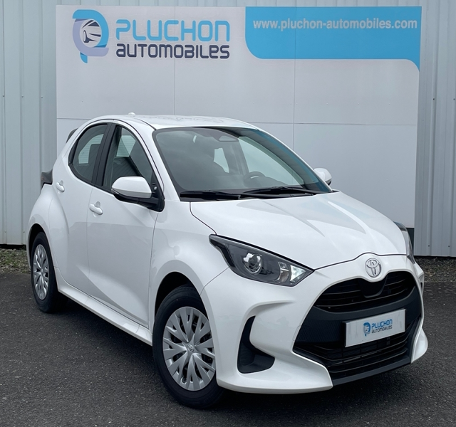 Toyota
                Yaris