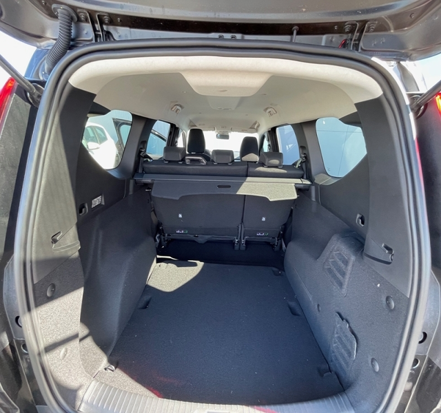3 img-vehicule.jpgDacia
                            img-vehicule.jpgJogger