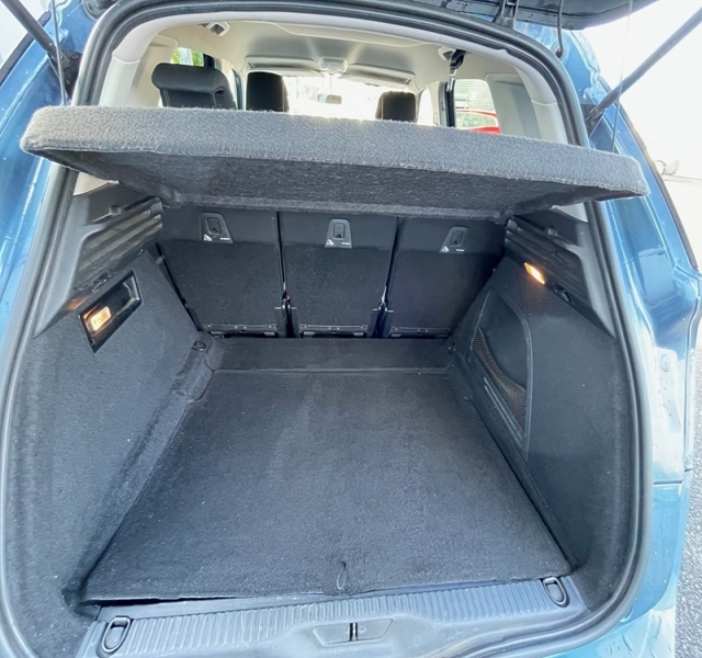 3 img-vehicule.jpgCitroen
                            img-vehicule.jpgC4 Picasso