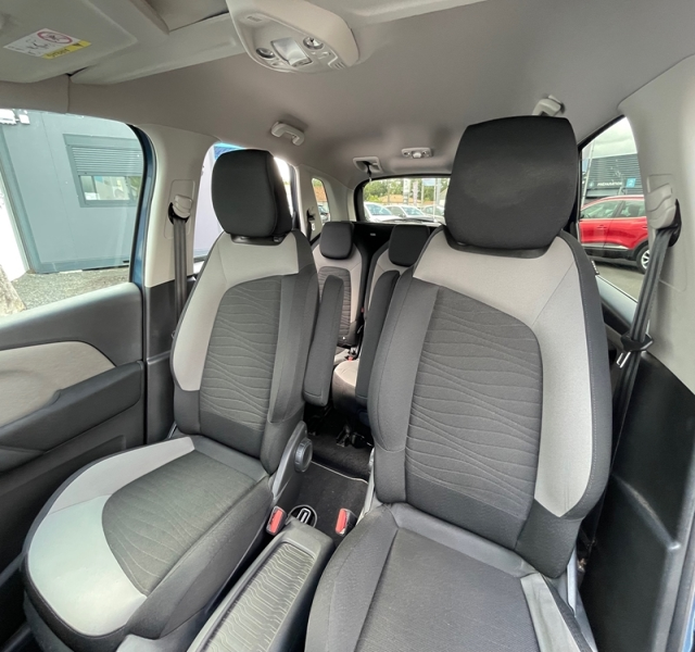 7 img-vehicule.jpgCitroen
                            img-vehicule.jpgC4 Picasso