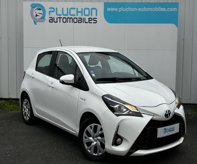 Toyota
                Yaris