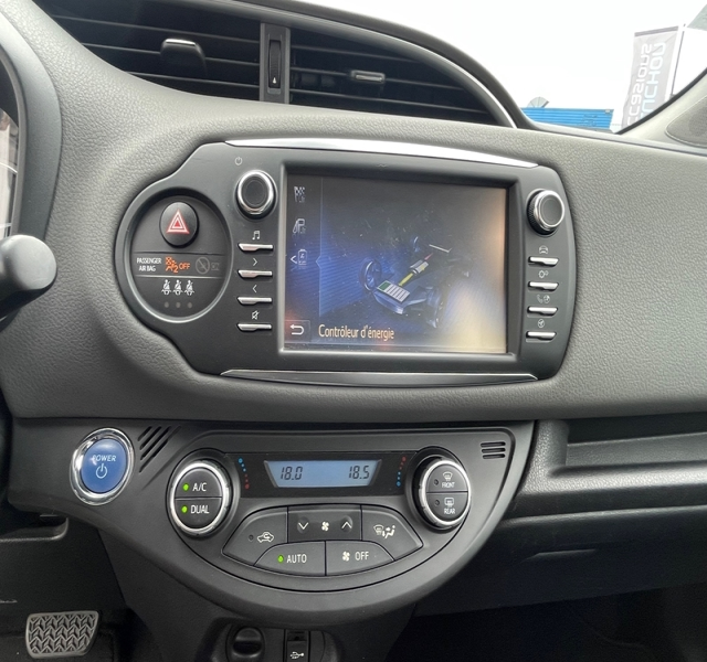 12 img-vehicule.jpgToyota
                            img-vehicule.jpgYaris
