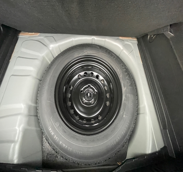 4 img-vehicule.jpgRenault
                            img-vehicule.jpgCaptur II